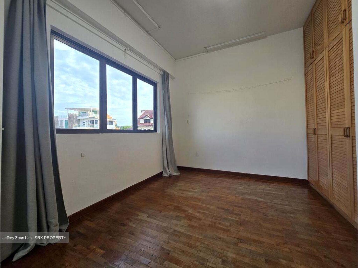Minaret Walk (D16), Terrace #524888361